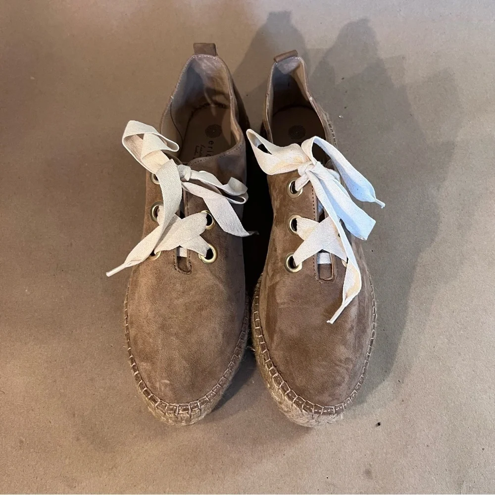 NWOB Eric Michael Womens Espadrilles Platform Heels Tan Suede LaceUp Spain EU 42